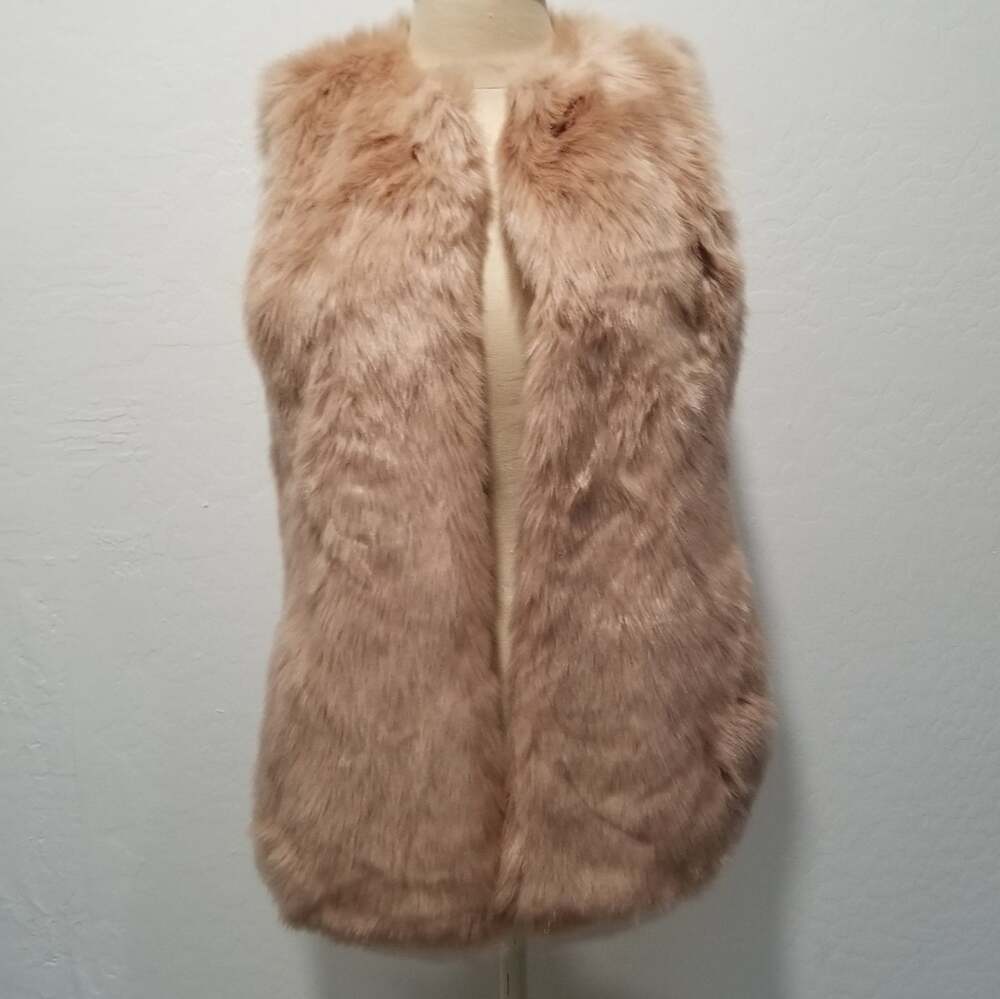 Bagatelle Faux Fur Light Pink Vest Womens Size Small